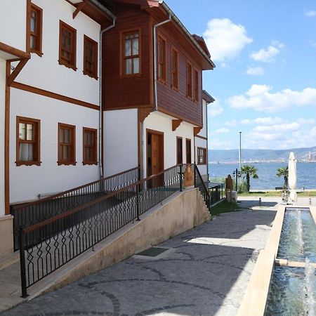 Yali Konak Butik Otel Golcuk Екстериор снимка
