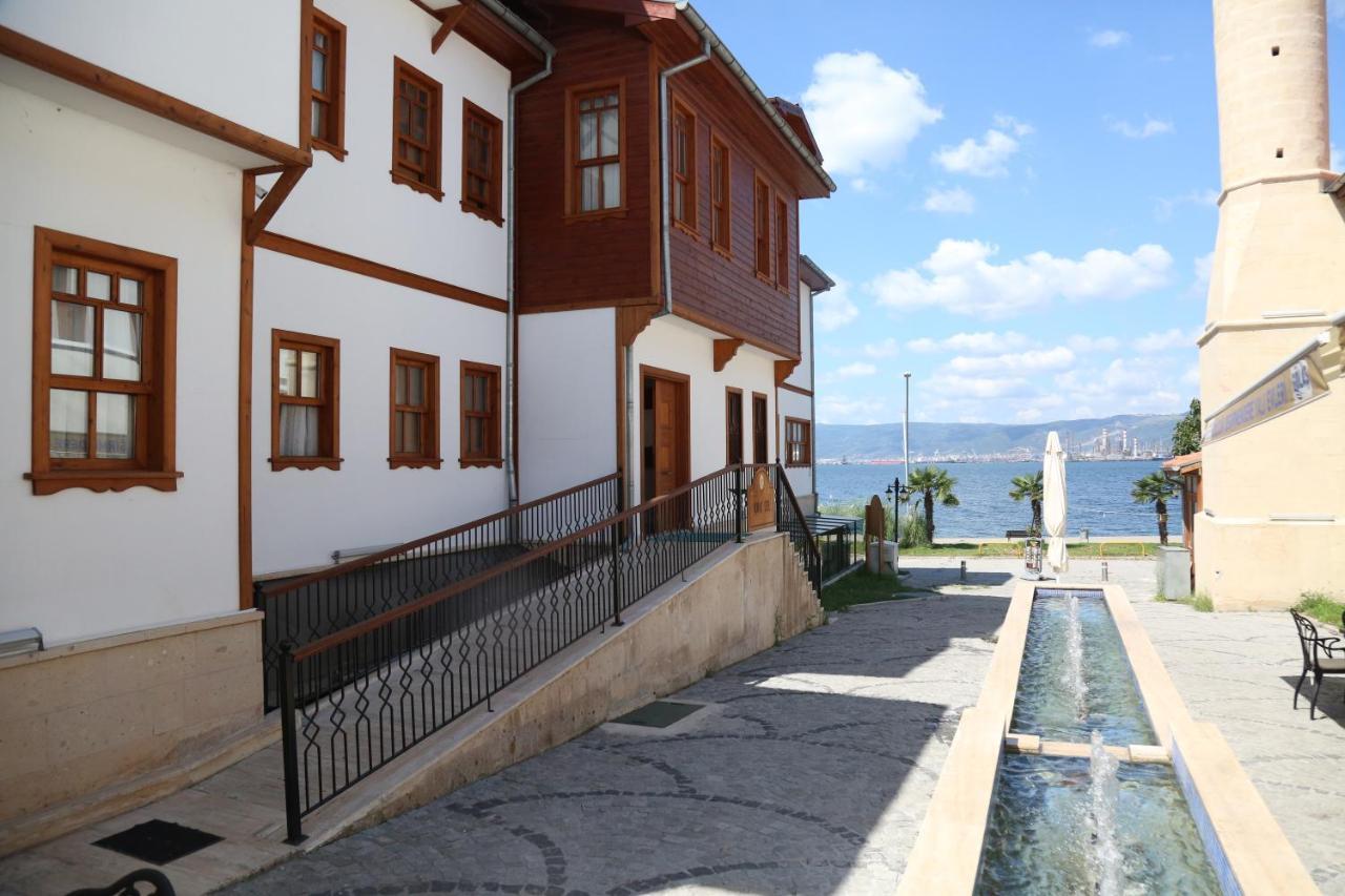 Yali Konak Butik Otel Golcuk Екстериор снимка